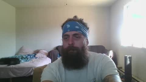 Snapshot of hermannbukowski chatting on October 2, 5:39 pm hermannbukowski online show from October 2, 5:39 pm