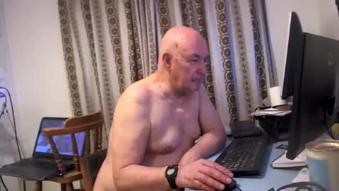 Snapshot of hermeneutika chatting on February 26, 6:58 am mature online show from February 26, 6:58 am