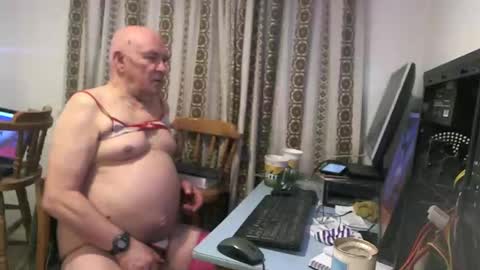 Snapshot of hermeneutika chatting on January 16, 12:45 am mature online show from January 16, 12:45 am
