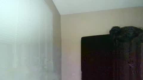 PoLyOneHersheySplasHer online show from February 2, 4:22 am