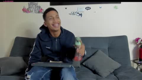 yeis online show from March 27, 8:54 pm