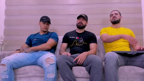 Snapshot of heteros_men chatting on December 27, 1:28 pm heteros men online show from December 27, 1:28 pm