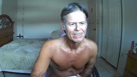 hewes1 online show from February 26, 7:37 pm