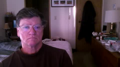 Snapshot of hg99too chatting on October 1, 2:54 pm hg99too online show from October 1, 2:54 pm