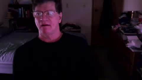 Snapshot of hg99too chatting on December 20, 2:49 pm hg99too online show from December 20, 2:49 pm