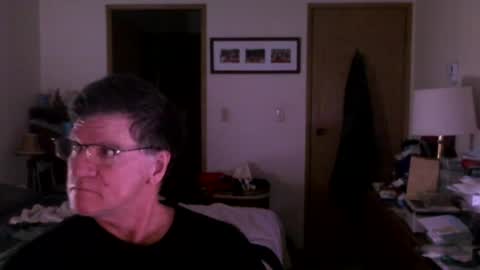Snapshot of hg99too chatting on December 6, 3:22 pm hg99too online show from December 6, 3:22 pm