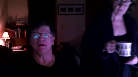 Snapshot of hg99too chatting on December 22, 2:49 pm hg99too online show from December 22, 2:49 pm