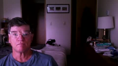 Snapshot of hg99too chatting on September 8, 2:38 pm hg99too online show from September 8, 2:38 pm