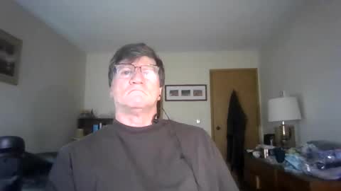 Snapshot of hg99too chatting on October 31, 3:48 pm hg99too online show from October 31, 3:48 pm