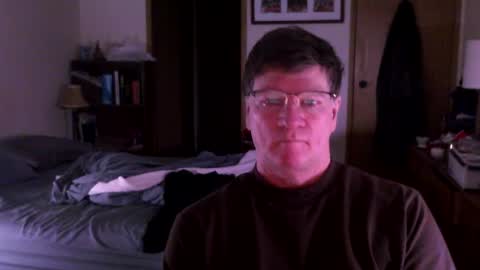 Snapshot of hg99too chatting on February 17, 2:37 pm hg99too online show from February 17, 2:37 pm