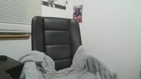 Snapshot of hghdea chatting on January 3, 5:31 pm Highdea online show from January 3, 5:31 pm