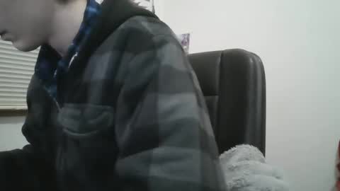 Snapshot of hghdea chatting on February 13, 9:50 pm Highdea online show from February 13, 9:50 pm