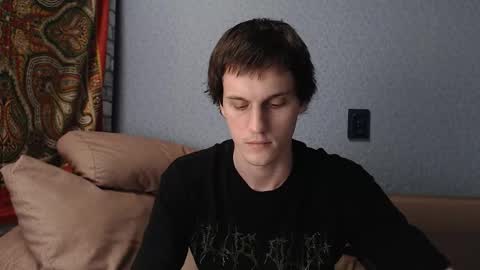 Snapshot of higherdegree chatting on October 19, 12:48 am higherdegree online show from October 19, 12:48 am