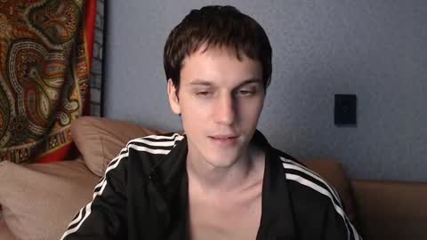 Snapshot of higherdegree chatting on October 18, 12:48 am higherdegree online show from October 18, 12:48 am