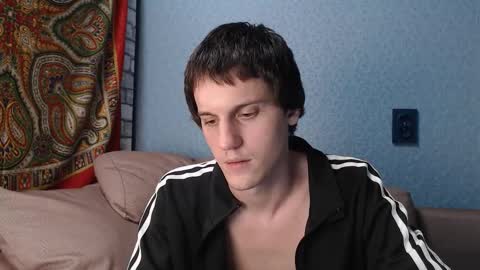 Snapshot of higherdegree chatting on October 17, 12:47 am higherdegree online show from October 17, 12:47 am