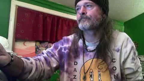 hippiedad333 online show from April 27, 2:19 am