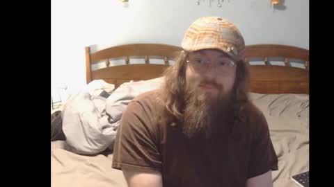 hippiefunball online show from February 5, 2:02 pm