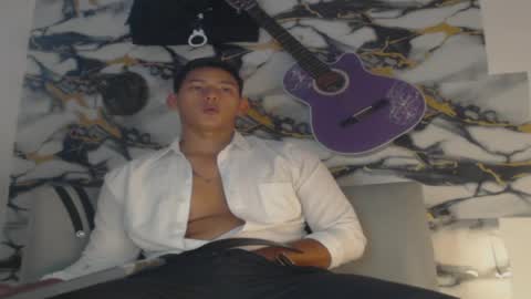 hirosi shen online show from May 15, 6:27 pm