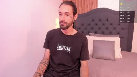 Hisoka online show from June 29, 6:52 pm