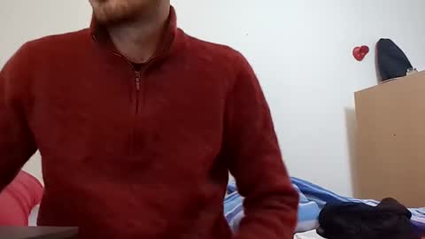 Snapshot of hitmenoww chatting on December 3, 11:13 pm hitmenoww online show from December 3, 11:13 pm