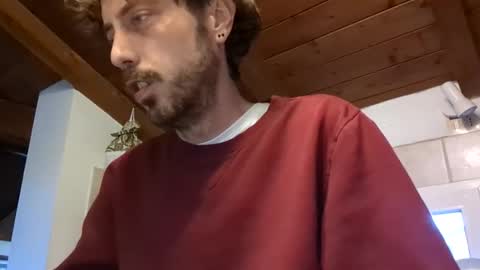 hitmenoww online show from May 11, 6:05 pm