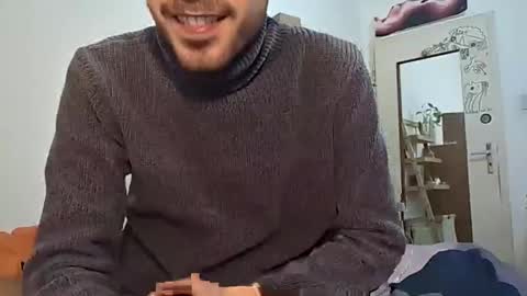 Snapshot of hitmenoww chatting on February 13, 1:48 pm hitmenoww online show from February 13, 1:48 pm