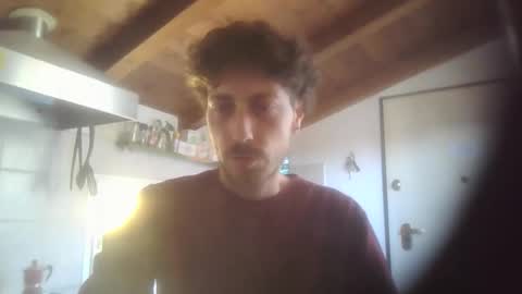hitmenoww online show from April 27, 8:33 am