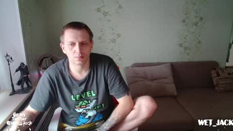 Snapshot of hlestus chatting on February 9, 6:43 am Wet Jack online show from February 9, 6:43 am