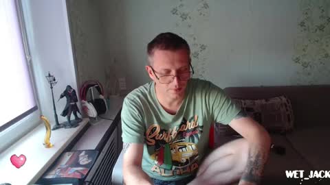 Snapshot of hlestus chatting on September 15, 7:21 am Wet Jack online show from September 15, 7:21 am