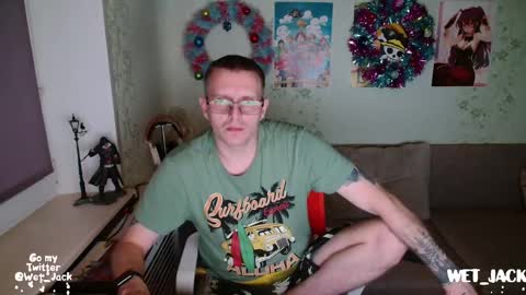 Snapshot of hlestus chatting on December 26, 5:26 am Wet Jack online show from December 26, 5:26 am