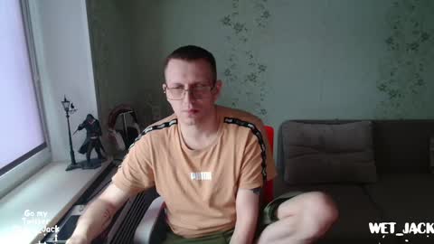 Snapshot of hlestus chatting on February 19, 6:44 am Wet Jack online show from February 19, 6:44 am