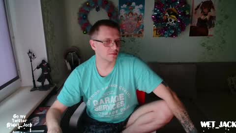 Snapshot of hlestus chatting on January 8, 7:45 am Wet Jack online show from January 8, 7:45 am