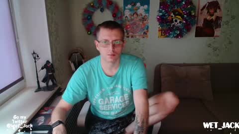 Snapshot of hlestus chatting on January 7, 7:22 am Wet Jack online show from January 7, 7:22 am