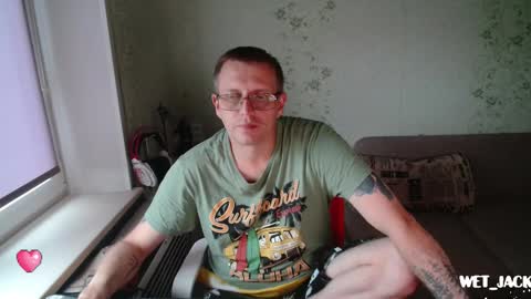 Snapshot of hlestus chatting on September 21, 12:38 pm Wet Jack online show from September 21, 12:38 pm