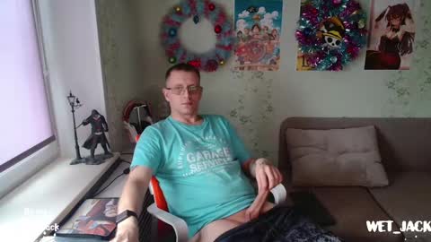 Snapshot of hlestus chatting on December 19, 8:24 am Wet Jack online show from December 19, 8:24 am