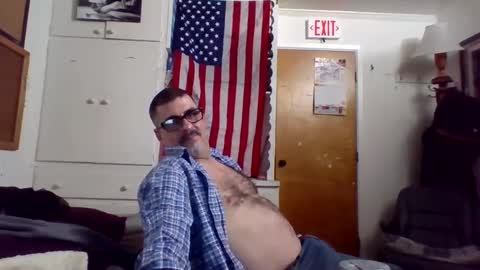 Snapshot of hoglegg99384194 chatting on March 8, 9:02 am hoglegg99384194 online show from March 8, 9:02 am