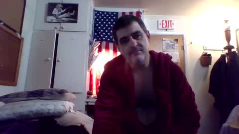 Snapshot of hoglegg99384194 chatting on February 9, 7:49 am hoglegg99384194 online show from February 9, 7:49 am