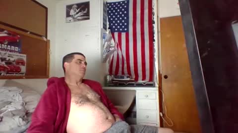 Snapshot of hoglegg99384194 chatting on January 12, 7:10 pm hoglegg99384194 online show from January 12, 7:10 pm