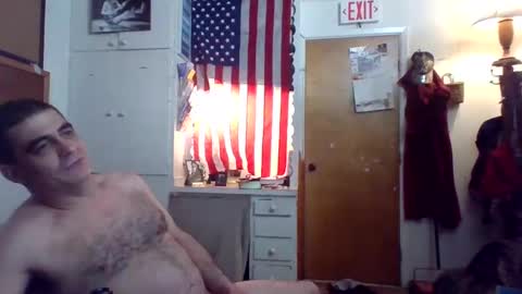 Snapshot of hoglegg99384194 chatting on January 20, 2:53 am hoglegg99384194 online show from January 20, 2:53 am