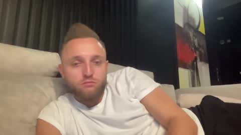 hohfhphfwpehfew online show from December 6, 11:14 pm