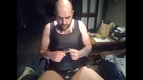 Thomass online show from November 9, 10:36 pm