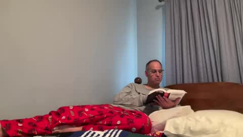 honey_man14 online show from August 5, 1:05 pm