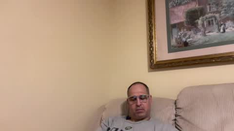 honey_man14 online show from August 3, 1:48 am
