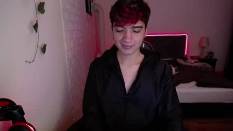 Esteban online show from September 9, 4:34 am