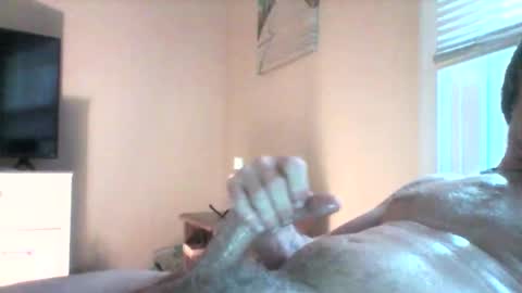 Snapshot of honj19747 chatting on December 15, 12:38 pm honj19747 online show from December 15, 12:38 pm