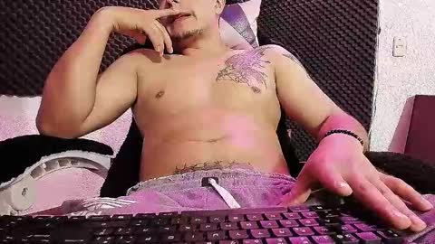 robiin online show from November 5, 7:43 am