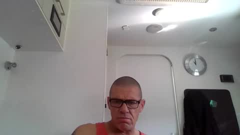 hooliganism33 online show from September 17, 1:28 am