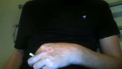 Snapshot of hooper37 chatting on December 31, 12:43 am Hooper39 online show from December 31, 12:43 am