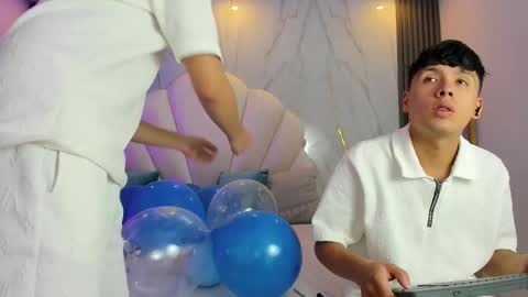 hoot_booys_ online show from February 19, 9:00 pm