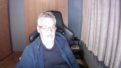 horndoggy online show from December 14, 10:55 am